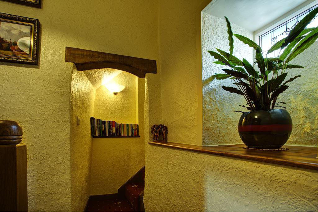 Tinhay Mill Hotell Lifton Exteriör bild